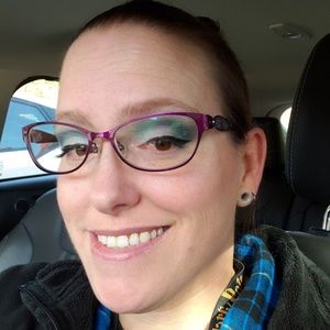 Meet your Posher, Andrea